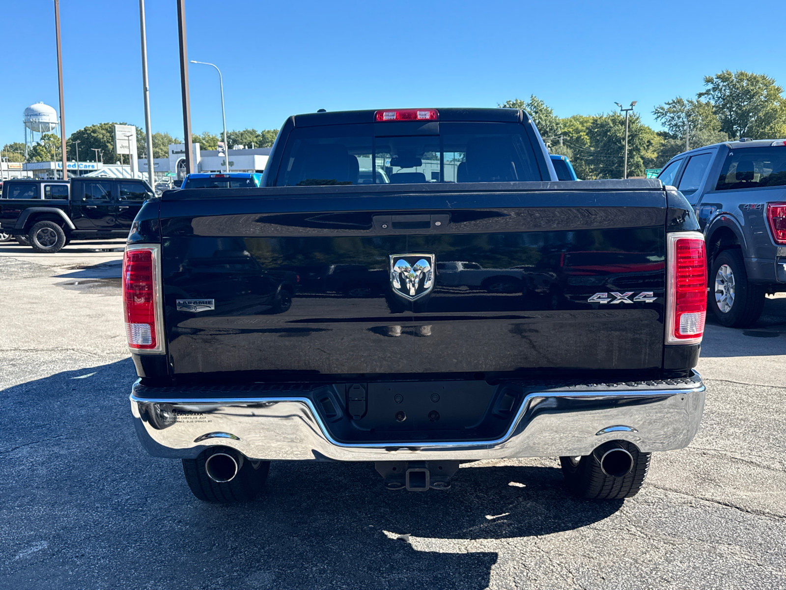 Used 2014 RAM 1500 Laramie w/ Convenience Group AWD/4WD image 4