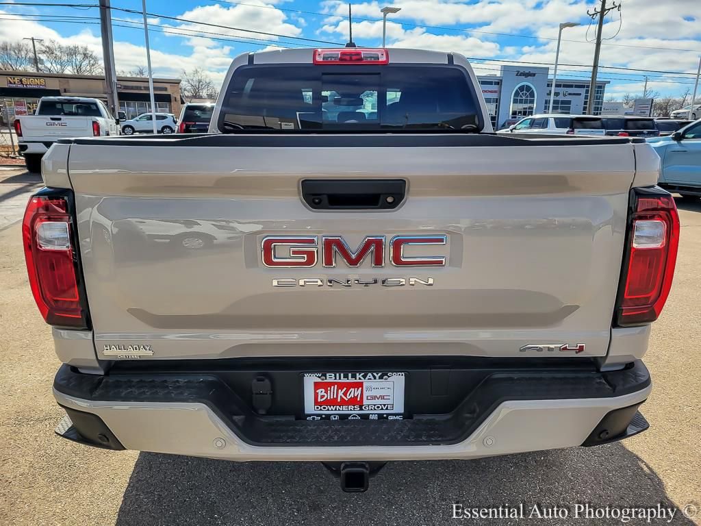 Used 2026 GMC Canyon AT4 w/ Technology Plus Package AWD/4WD image 8