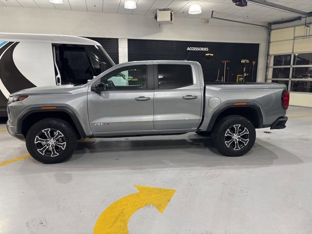 Used 2024 GMC Canyon AT4 w/ Technology Package image 5