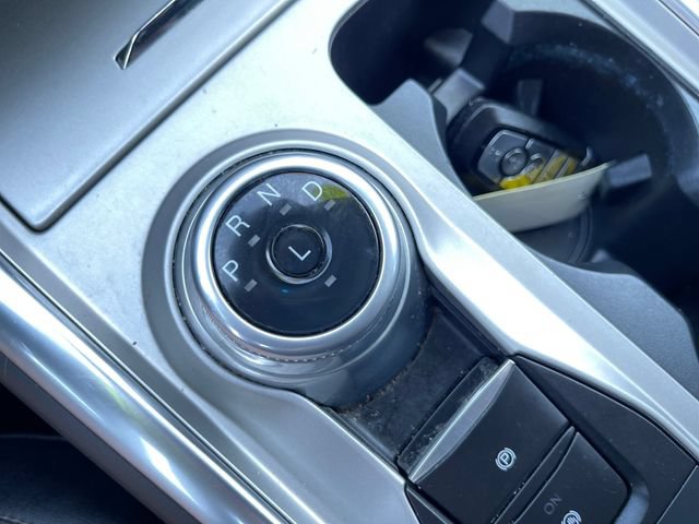 Used 2023 Ford Explorer XLT w/ Equipment Group 202A AWD/4WD image 24