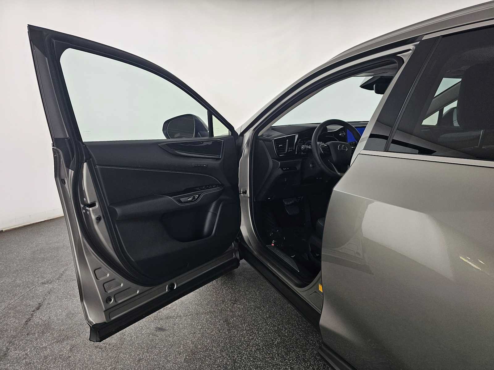 Certified 2026 Lexus NX 450h+ AWD w/ Luxury Package image 20