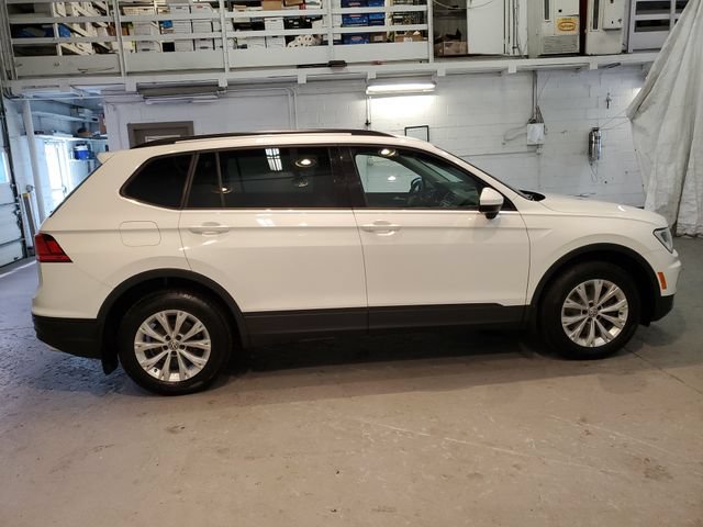 Used 2019 Volkswagen Tiguan S w/ 3rd Row Seat Package AWD/4WD image 8