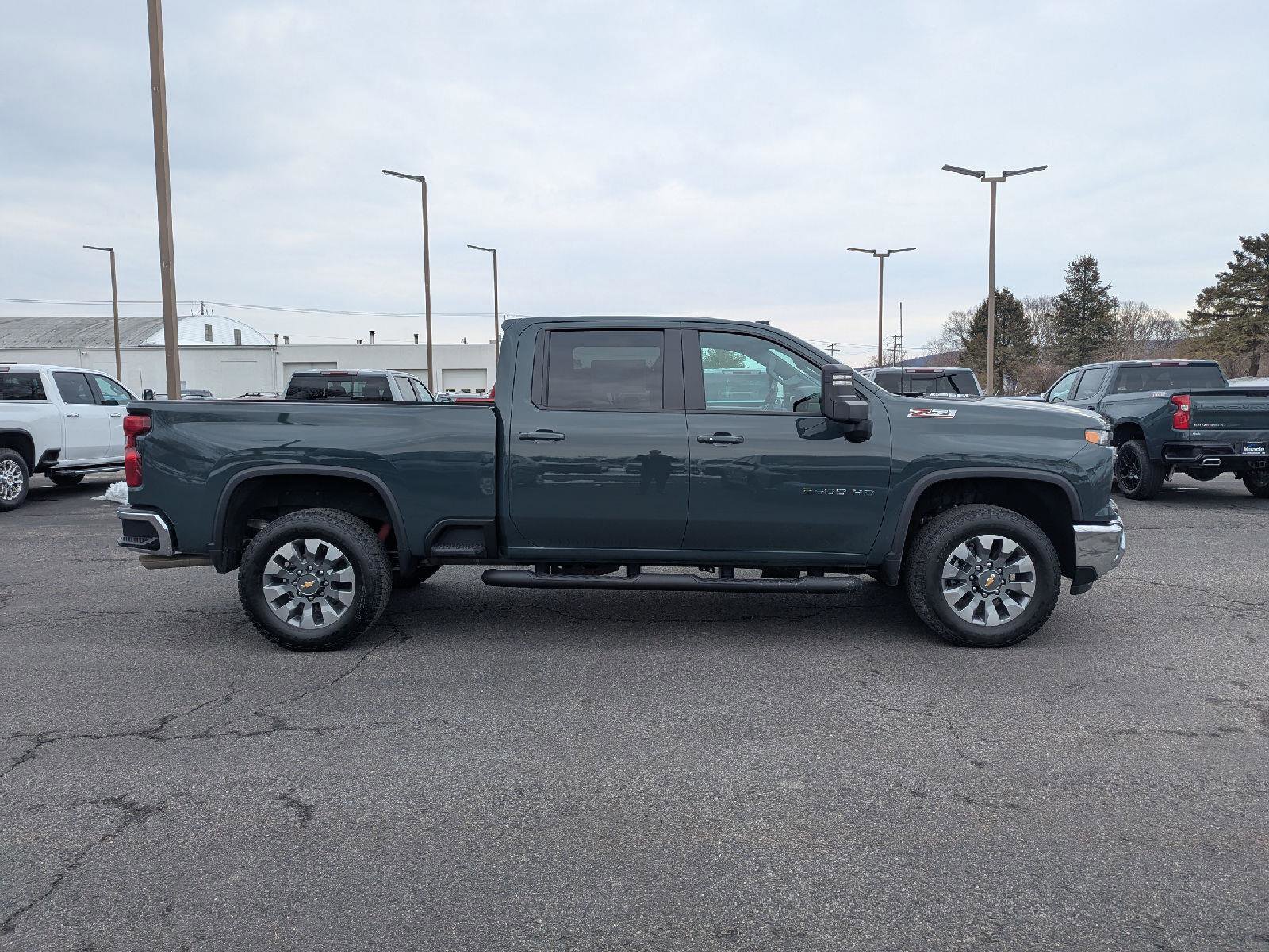 New 2026 Chevrolet Silverado 2500 LT image 15