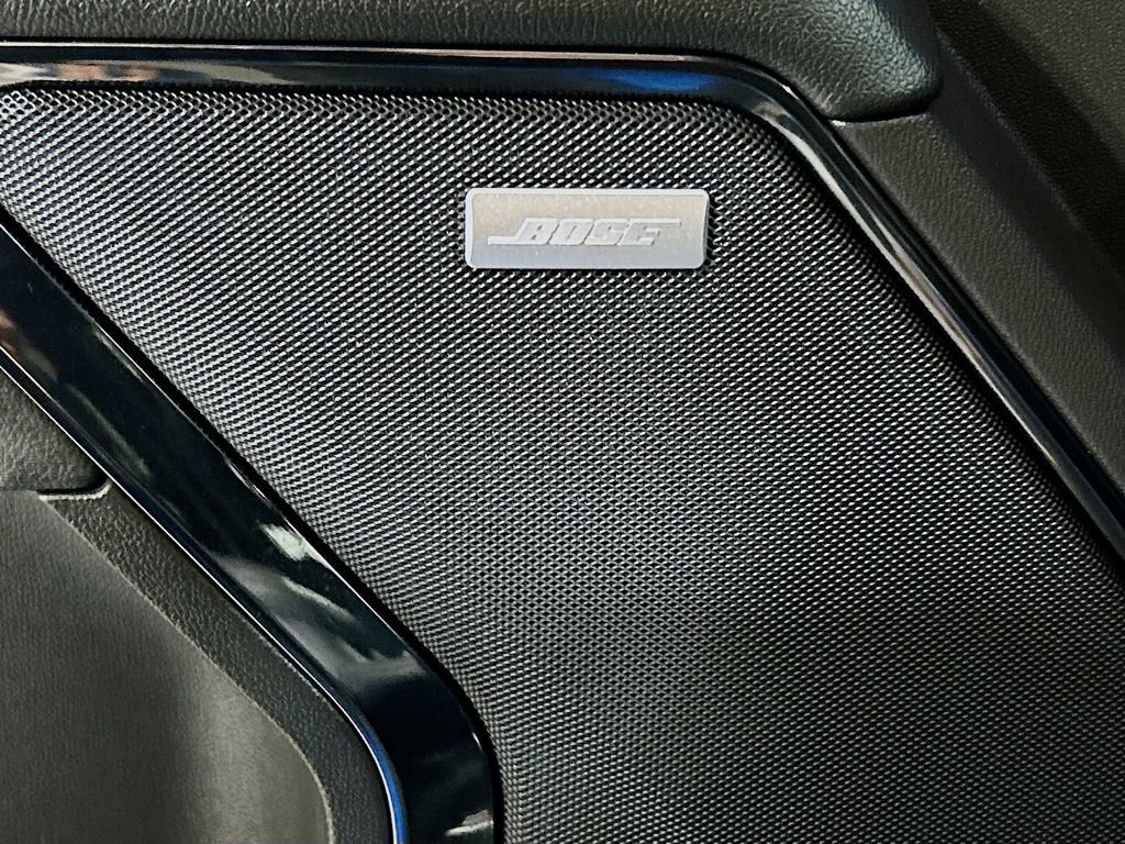 Used 2024 GMC Sierra 1500 AT4 w/ Technology Package image 16