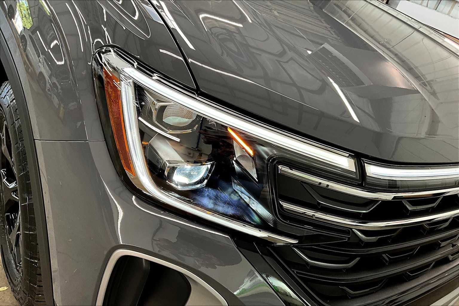 New 2026 Volkswagen Atlas Peak Edition image 32