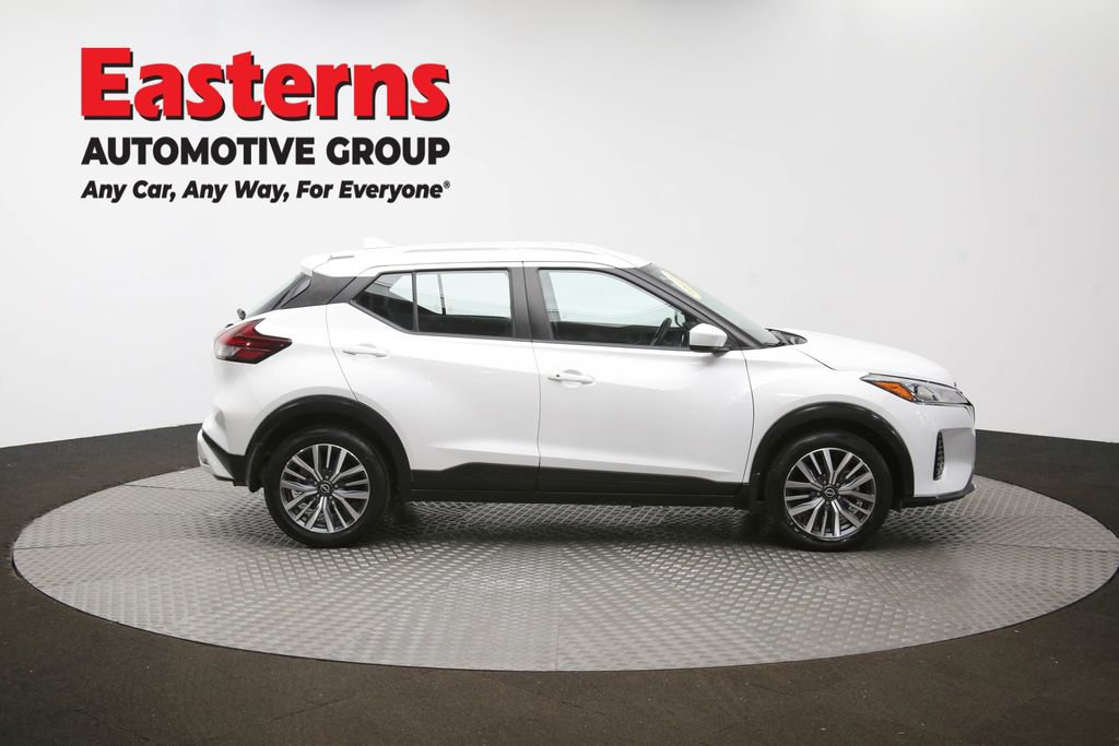 Used 2023 Nissan Kicks SV image 44
