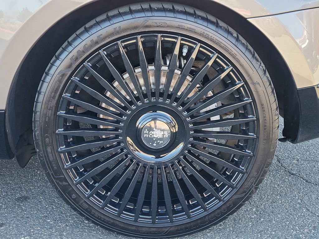 Used 2021 Land Rover Range Rover Sport HSE Silver Edition image 17