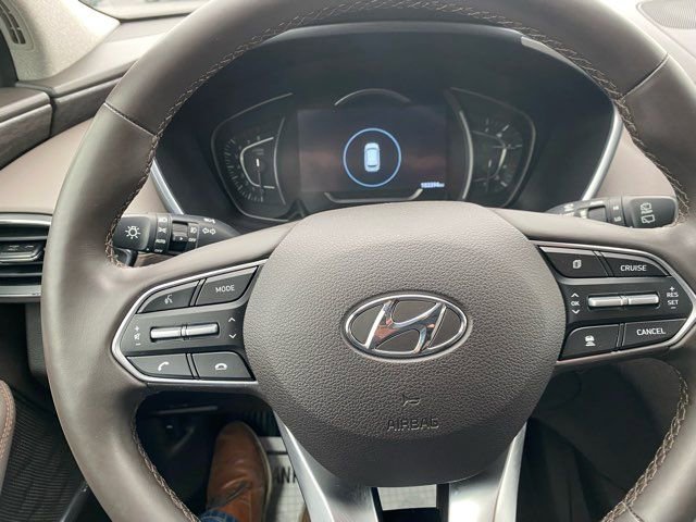 Used 2020 Hyundai Santa Fe Limited AWD/4WD image 10