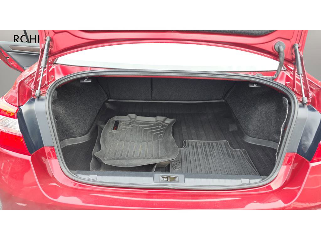 Used 2016 Subaru Legacy 3.6R Limited image 18