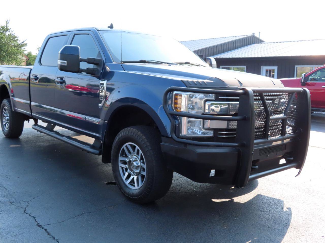 Used 2019 Ford F250 Lariat w/ FX4 Off-Road Package AWD/4WD image 23