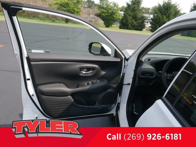 New 2026 Honda HR-V EX-L image 20