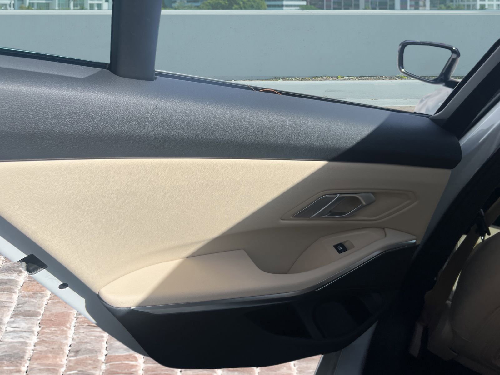 Used 2021 BMW 330i Sedan w/ Convenience Package image 16