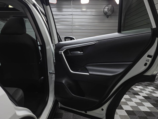 Used 2020 Toyota RAV4 XLE w/ Convenience Package AWD/4WD image 35
