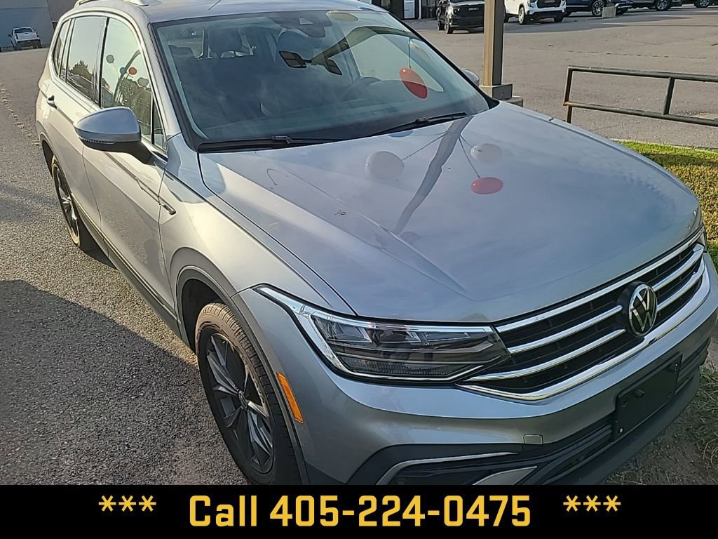 Used 2024 Volkswagen Tiguan SE image 14
