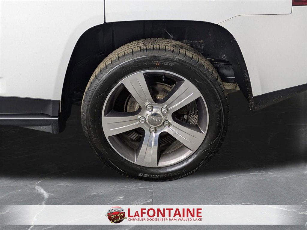 Certified 2017 Jeep Compass High Altitude image 30