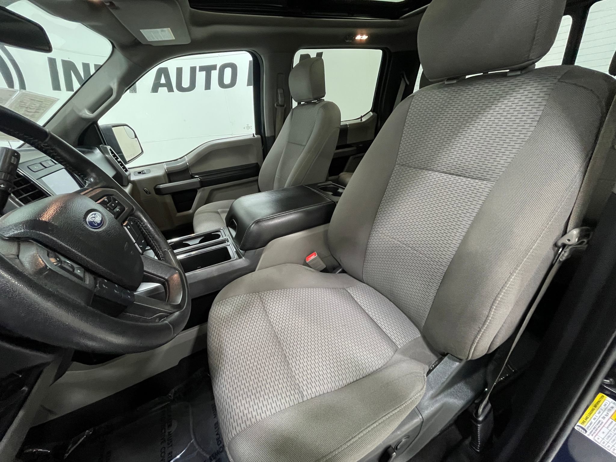 Used 2020 Ford F150 XLT w/ Equipment Group 302A Luxury AWD/4WD image 14