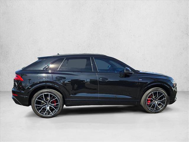Used 2023 Audi Q8 Premium Plus w/ Premium Plus Package video 4