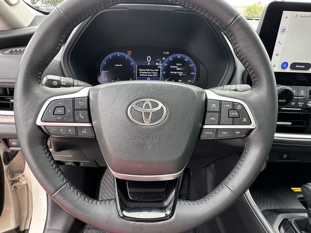Used 2024 Toyota Grand Highlander Limited image 12
