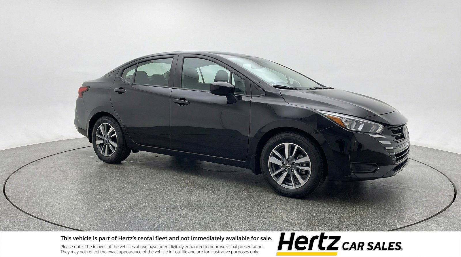 Used 2025 Nissan Versa SV image 1
