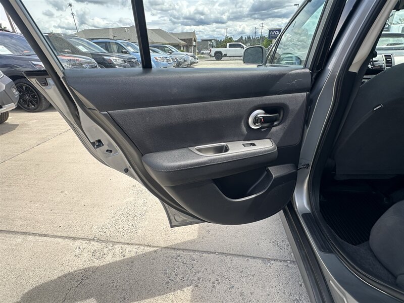 Used 2012 Nissan Versa 1.8 S w/ Plus Pkg FWD image 37