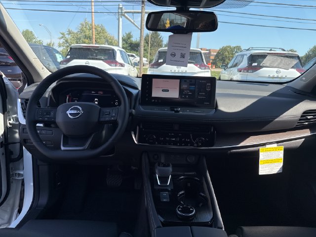 New 2026 Nissan Rogue Platinum AWD/4WD image 15