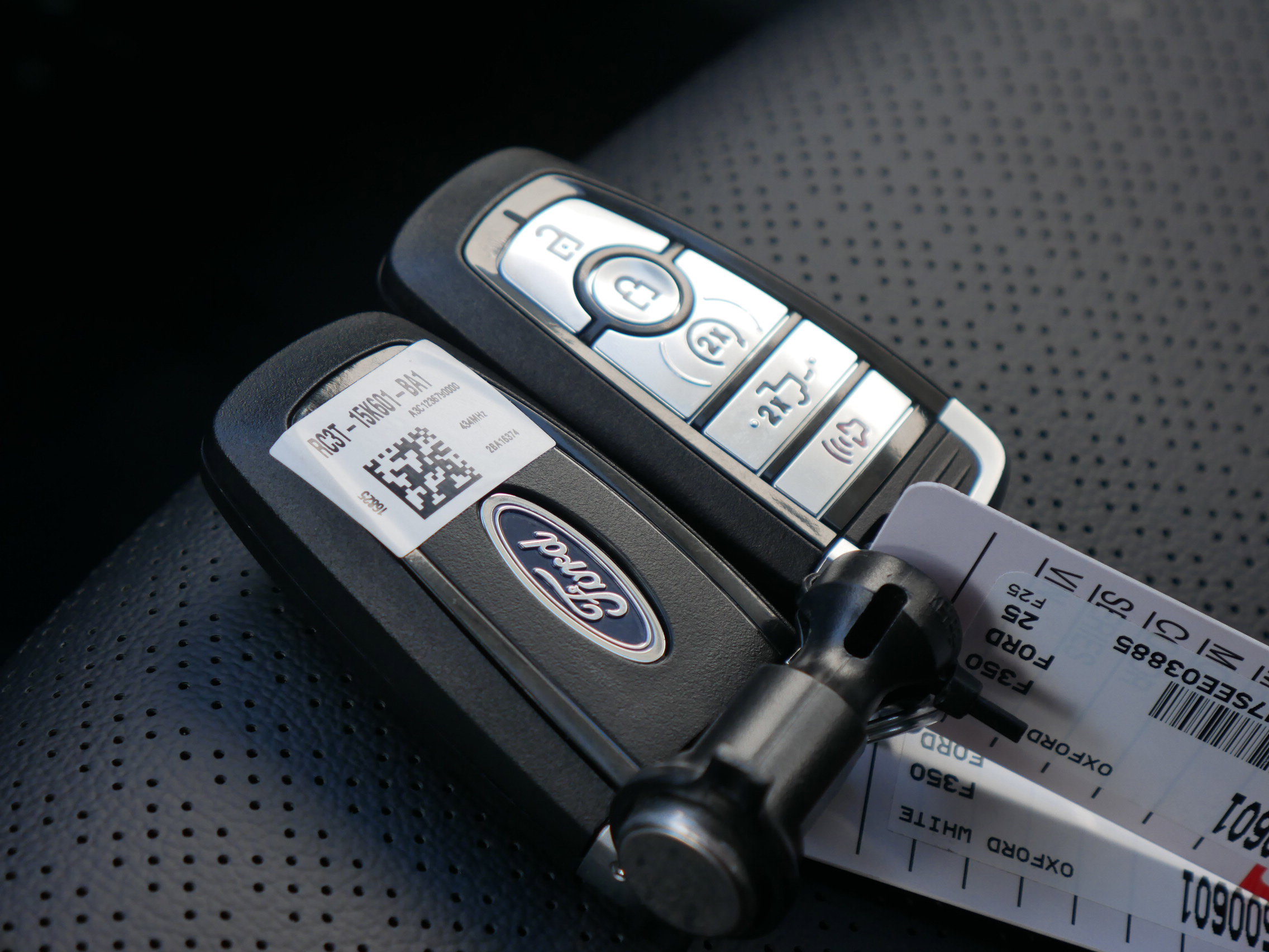 New 2025 Ford F350 Lariat w/ Lariat Ultimate Package image 41