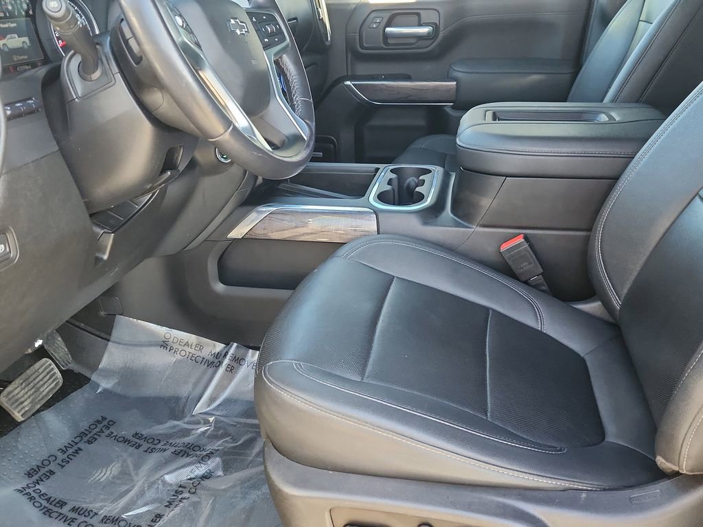 Used 2021 Chevrolet Silverado 2500 LTZ w/ LTZ Plus Package image 7