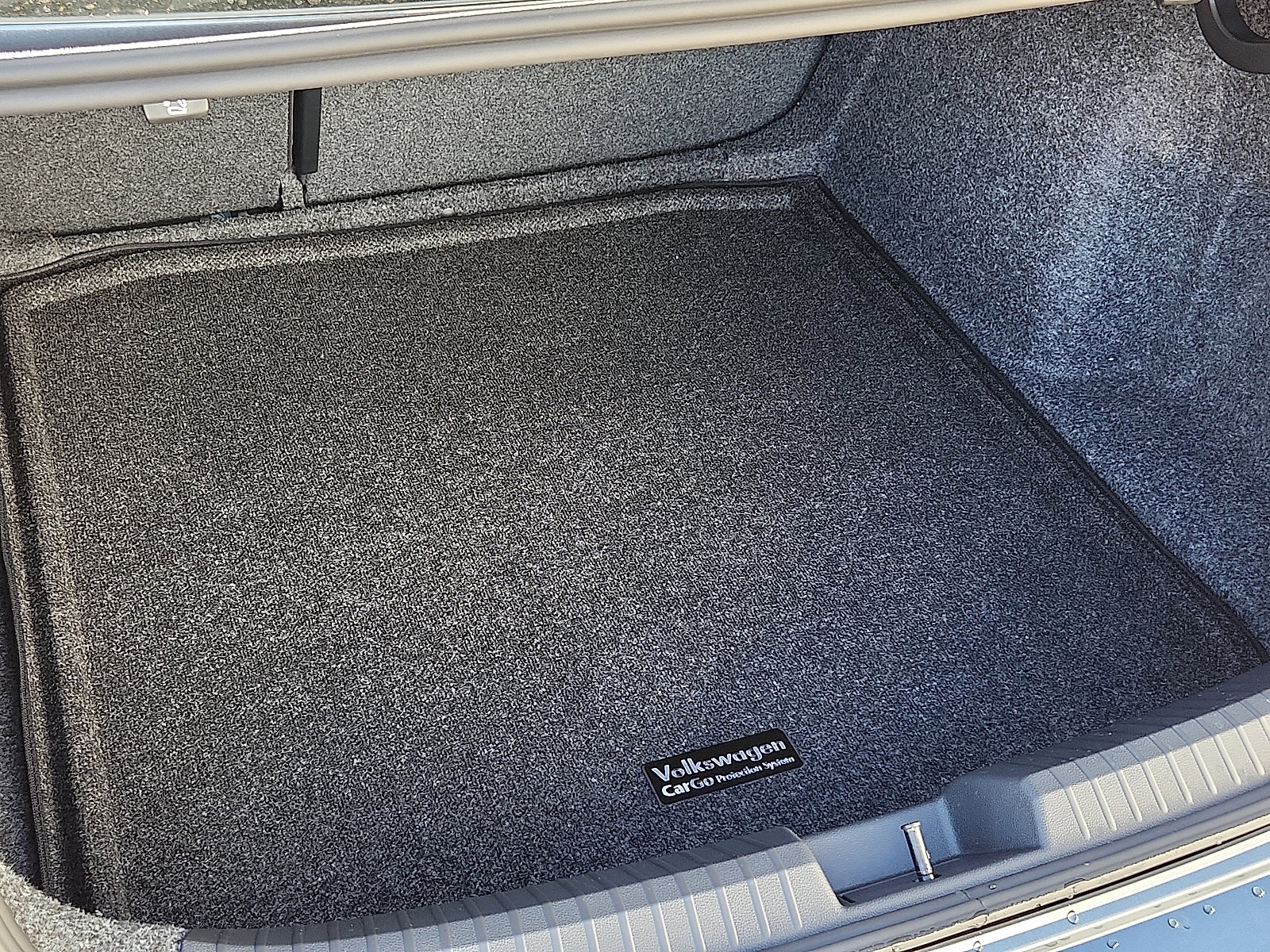 New 2026 Volkswagen Jetta SEL image 9