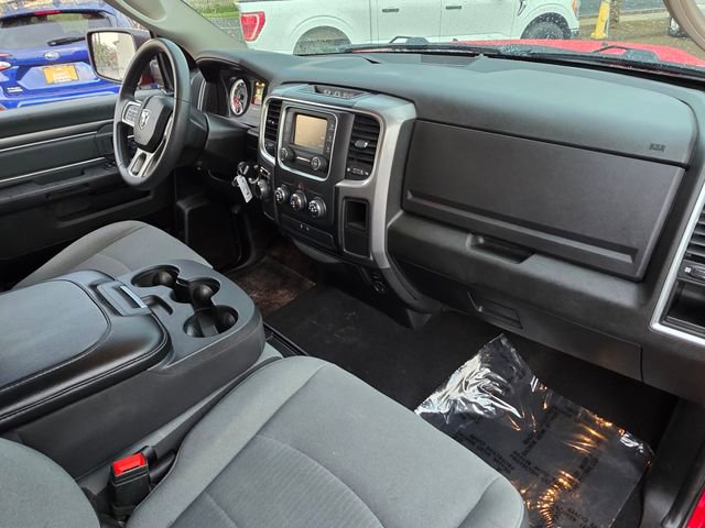 Used 2022 RAM 1500 Classic SLT image 9