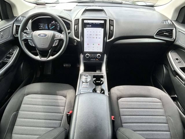Certified 2024 Ford Edge SE w/ Black Appearance Package AWD/4WD image 13