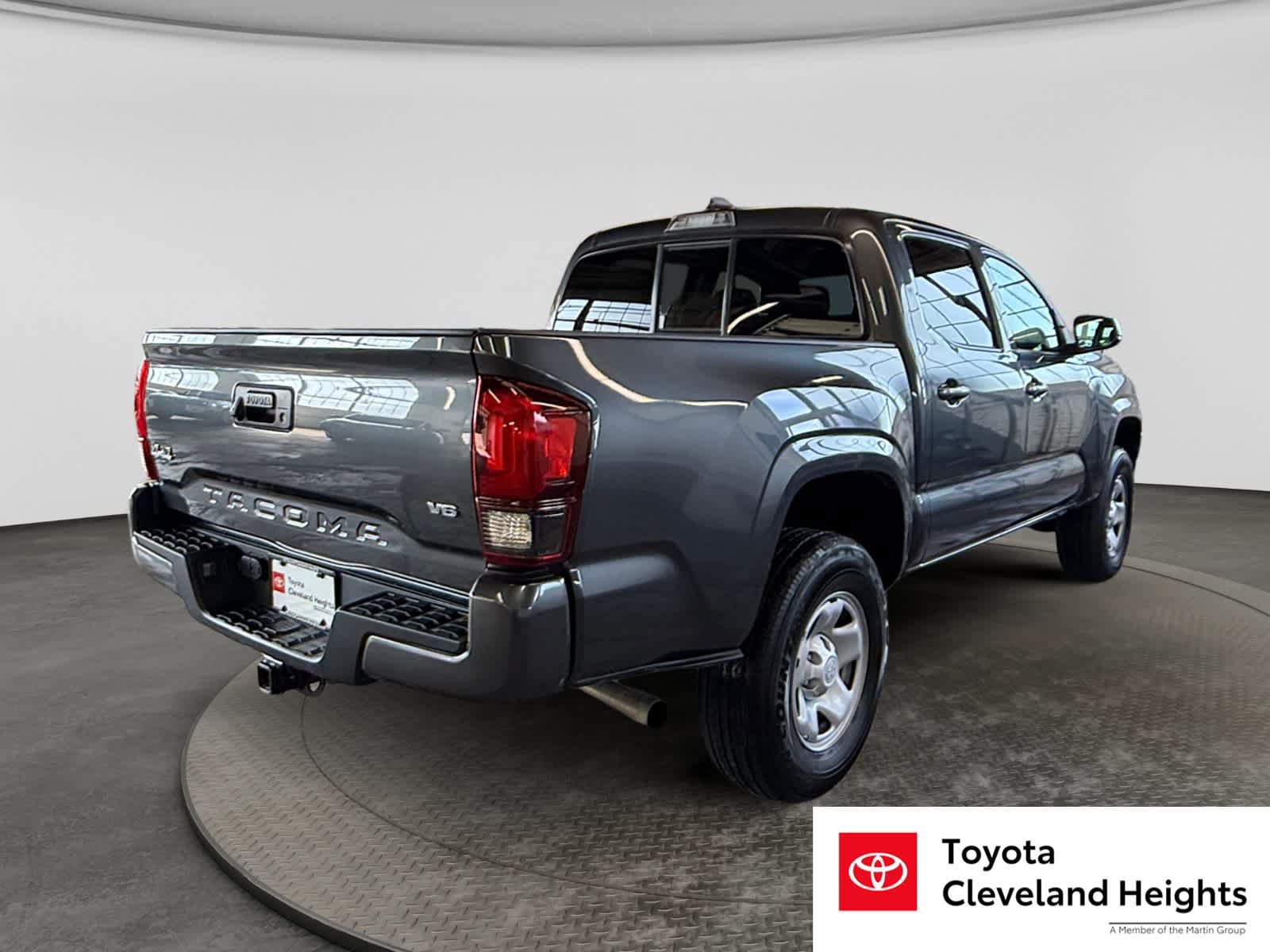 Used 2023 Toyota Tacoma SR AWD/4WD image 5