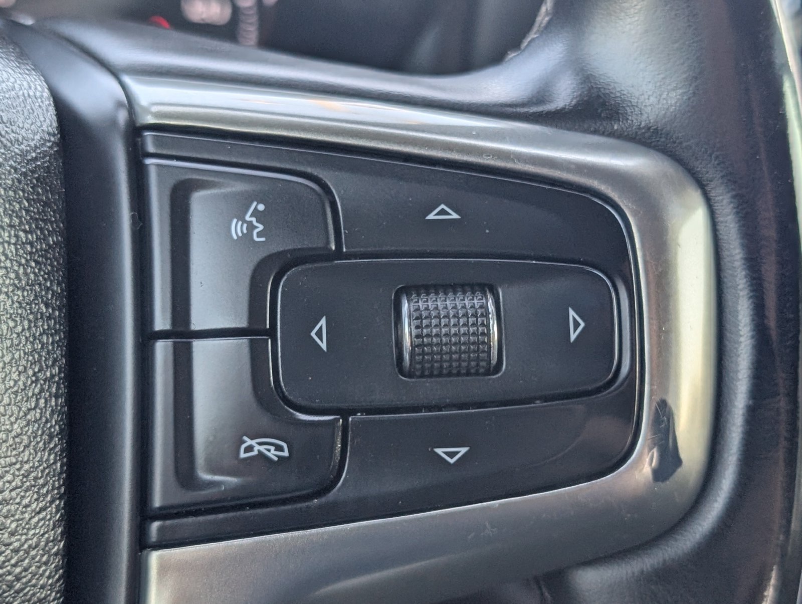 Used 2023 Chevrolet Silverado 2500 LT w/ Convenience Package AWD/4WD image 25