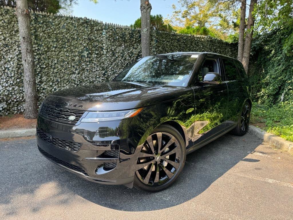 New 2025 Land Rover Range Rover Sport SE