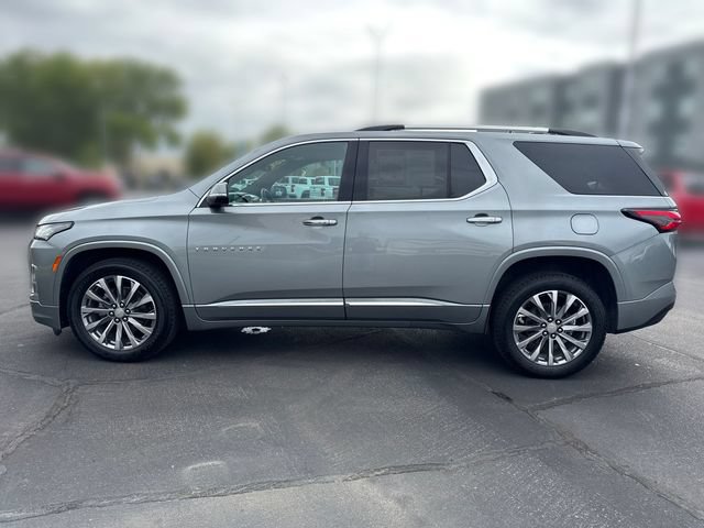 Used 2023 Chevrolet Traverse Premier w/ LPO, Floor Liner Package AWD/4WD image 2