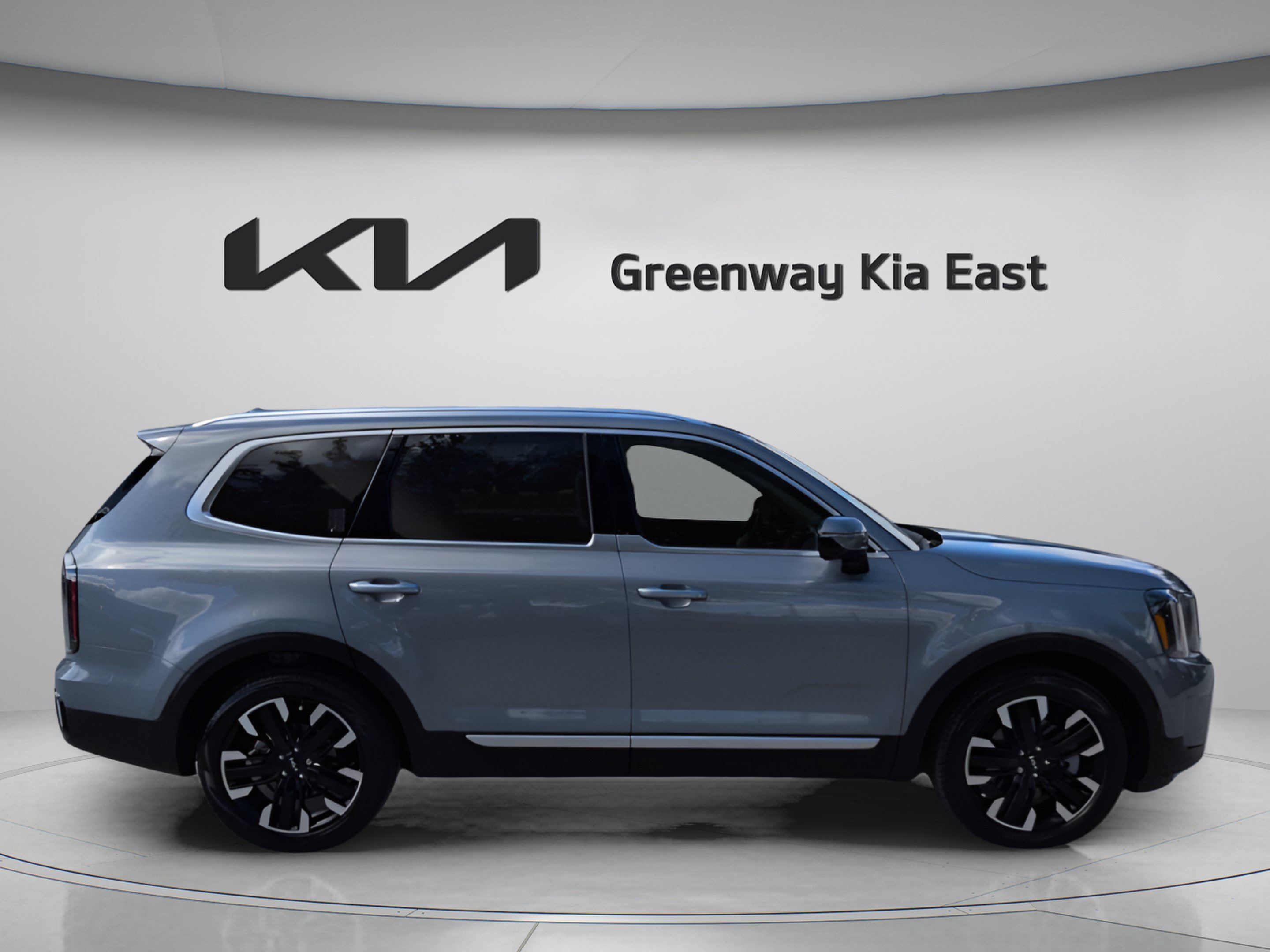 Certified 2025 Kia Telluride SX FWD image 5