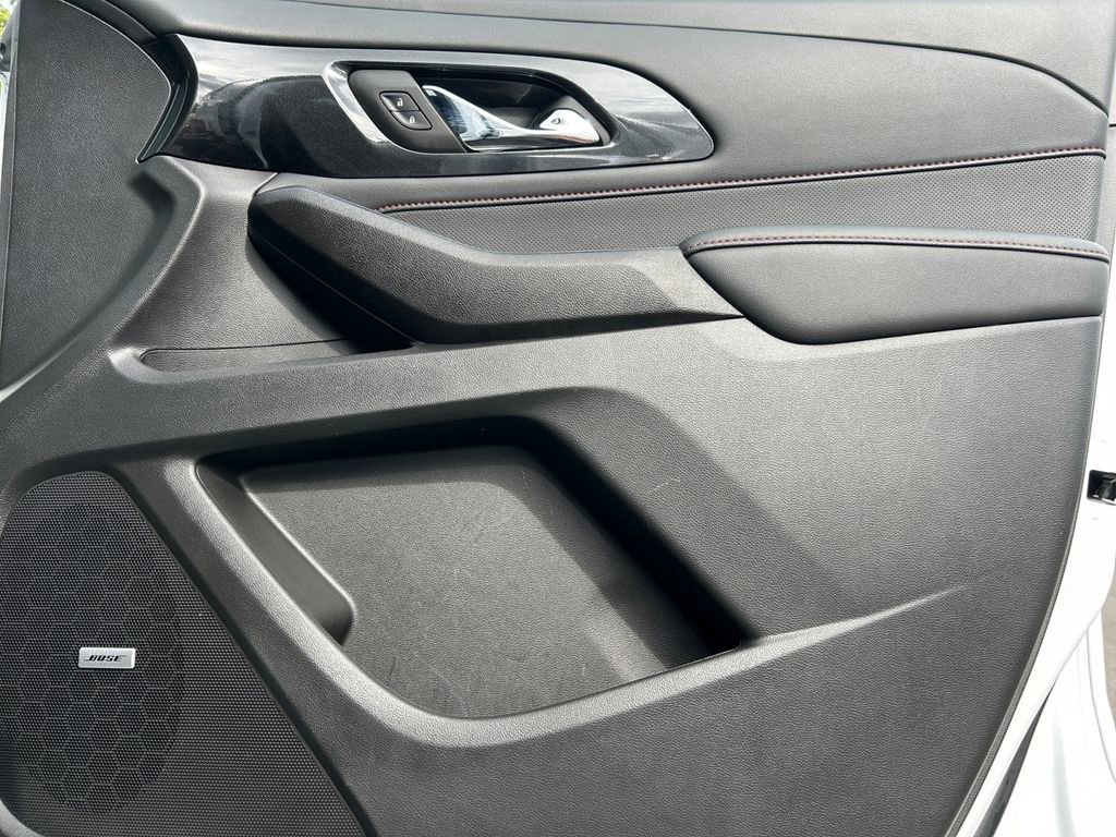 Used 2023 Chevrolet Traverse RS image 26