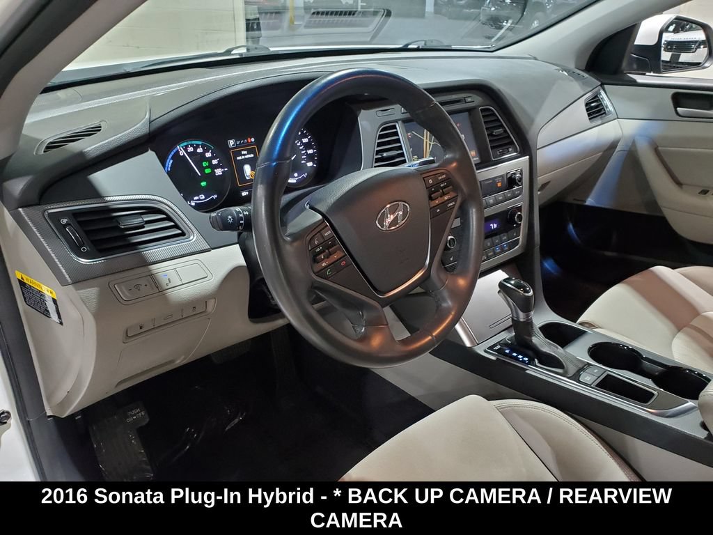 Used 2016 Hyundai Sonata Plug-In Hybrid FWD image 7
