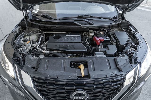 Used 2023 Nissan Rogue SV image 15