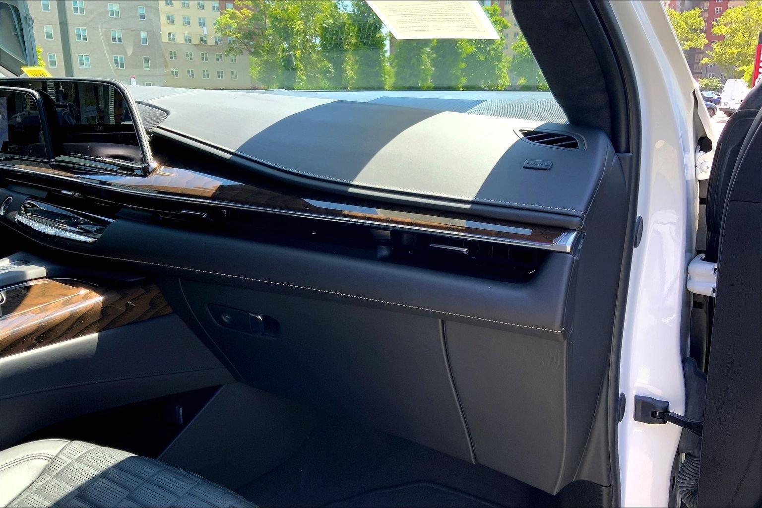 Used 2024 Cadillac Escalade Sport Platinum AWD/4WD image 18