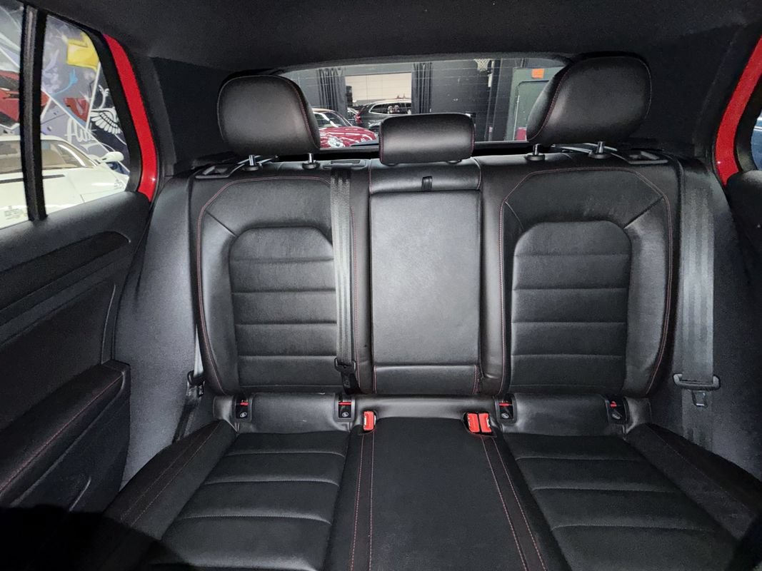 Used 2019 Volkswagen GTI SE FWD image 30