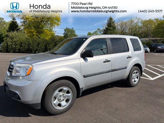 Used 2015 Honda Pilot LX image 1