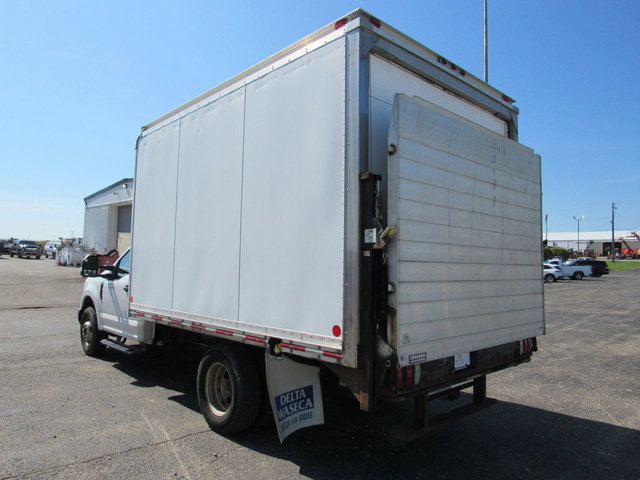 Used 2018 Ford F350 XL w/ Power Equipment Group RWD image 5