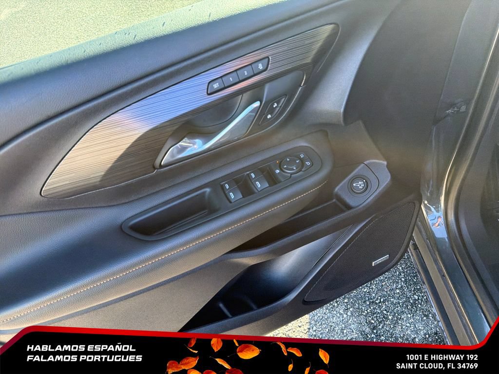 Certified 2021 GMC Terrain SLT w/ Infotainment Package II FWD image 13