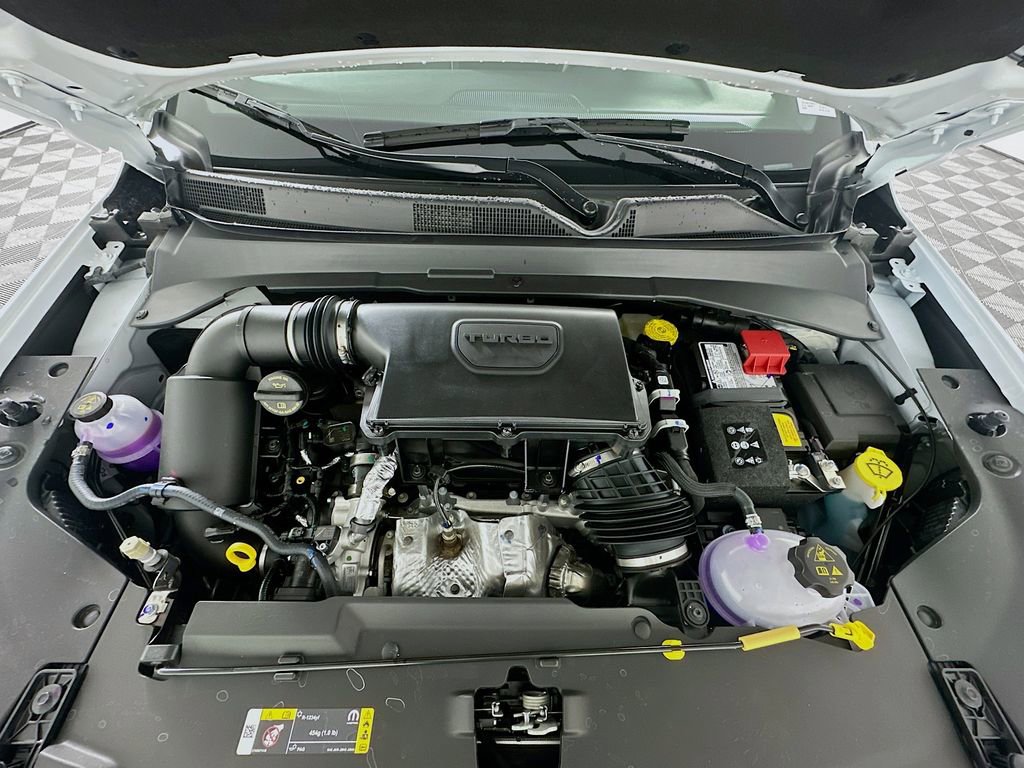 New 2026 Jeep Compass Latitude image 18