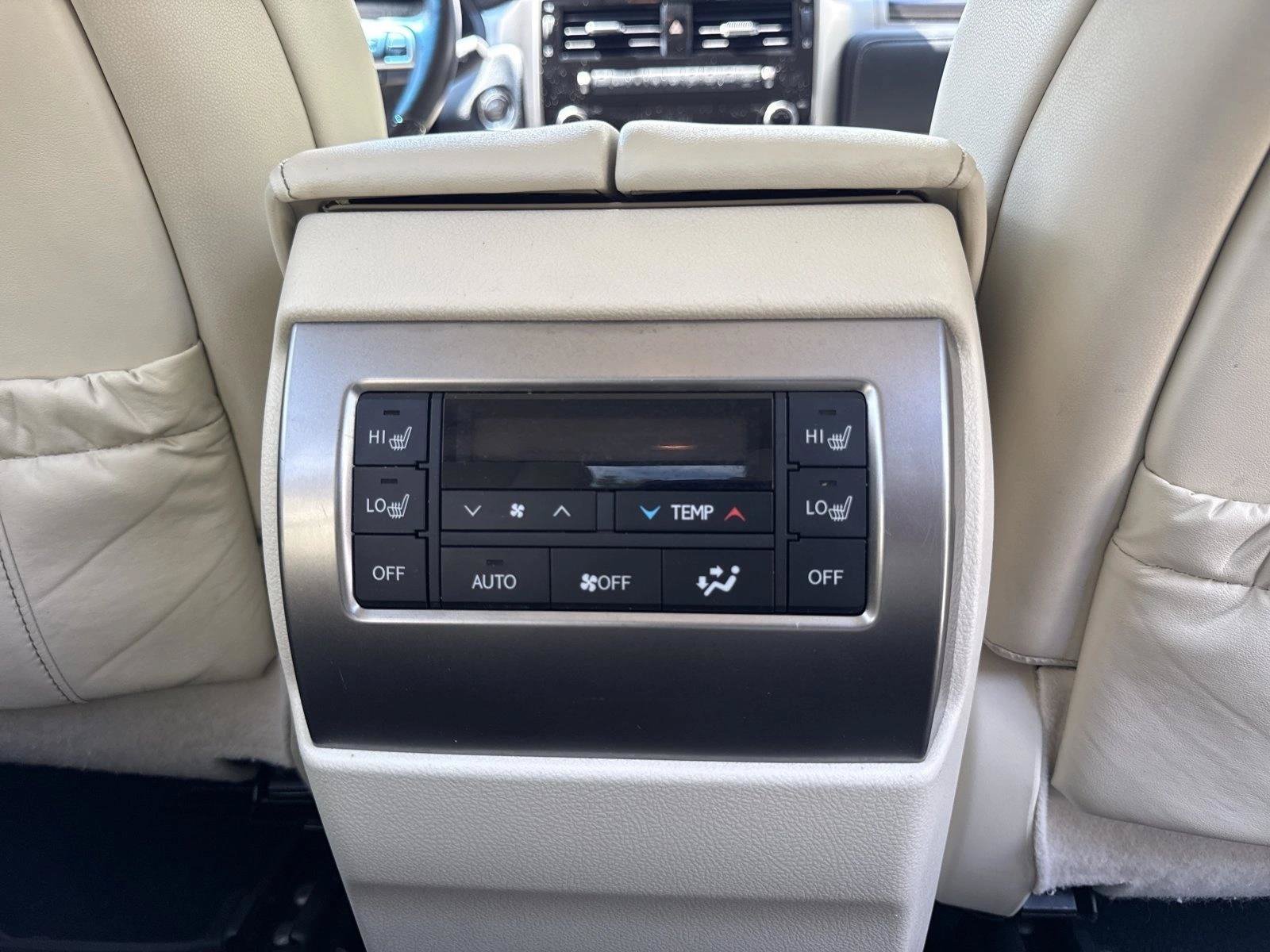 Used 2023 Lexus GX 460 Premium AWD/4WD image 25