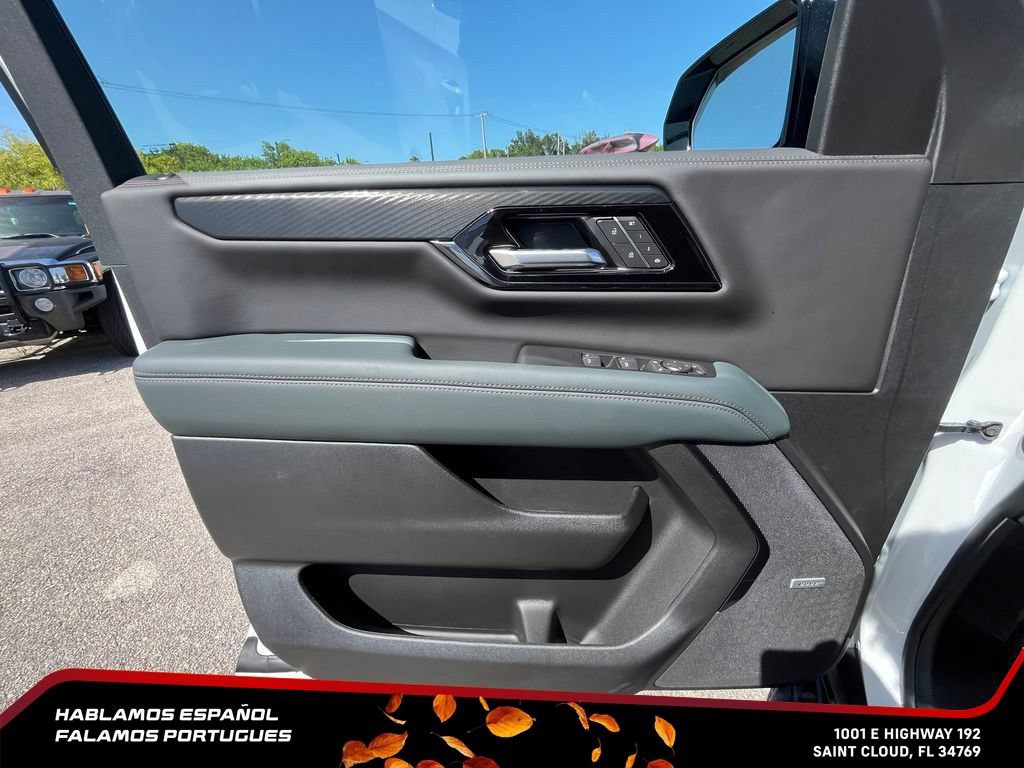 New 2026 GMC Yukon XL AT4 AWD/4WD image 28