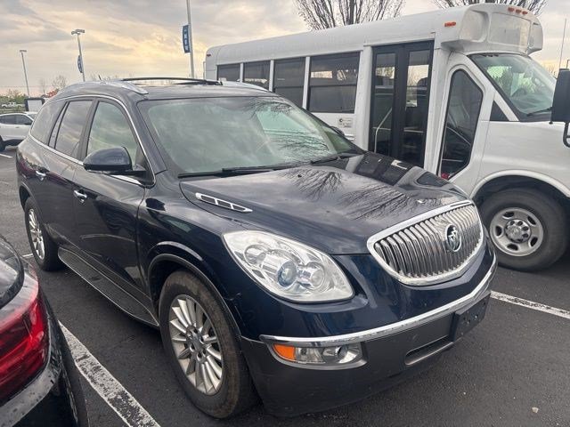 Used 2011 Buick Enclave CXL image 2