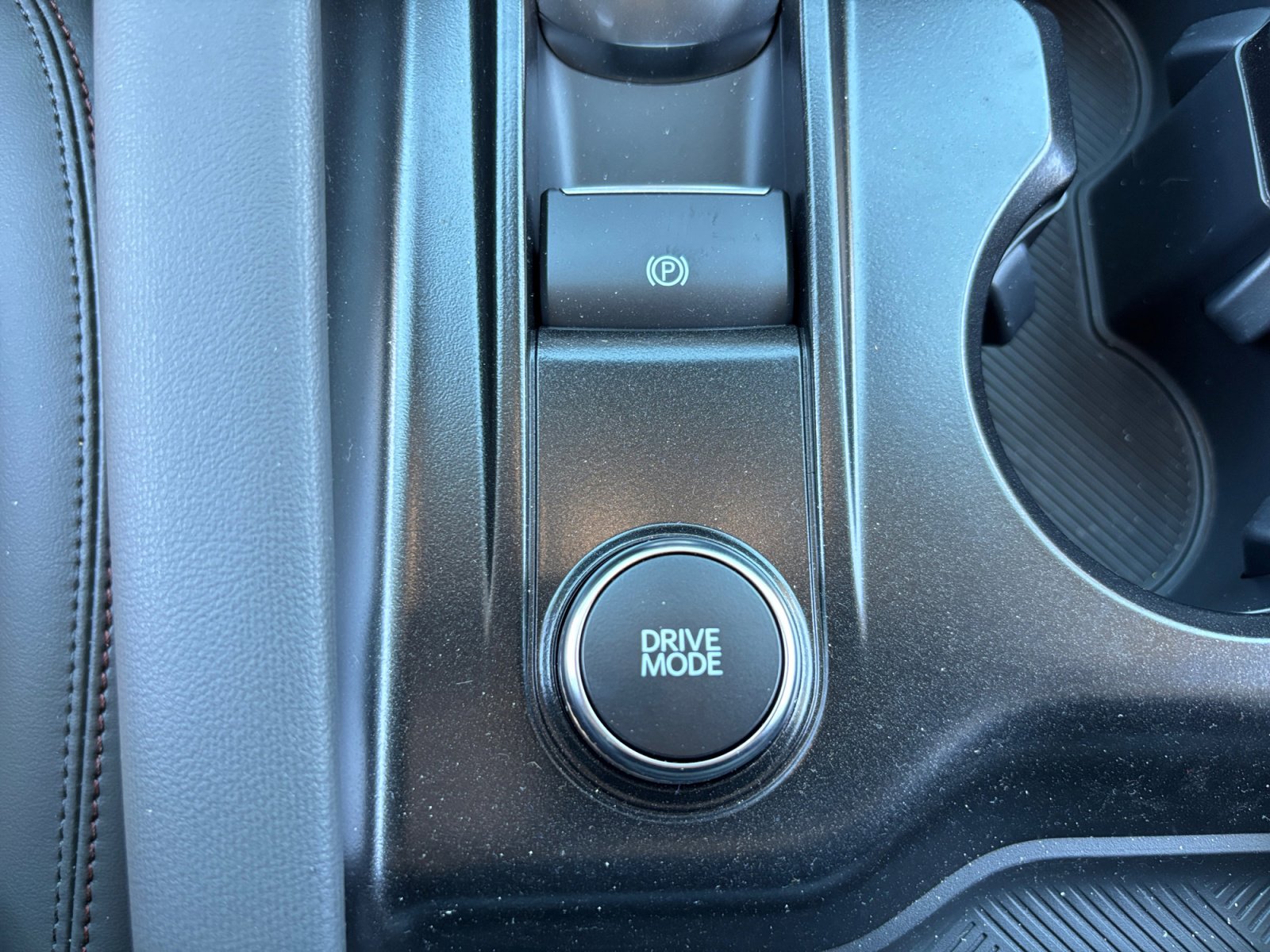 Used 2026 Ford Explorer Active w/ Active Comfort Package image 30