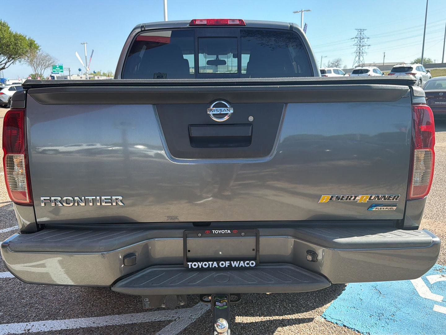 Used 2017 Nissan Frontier Desert Runner image 4