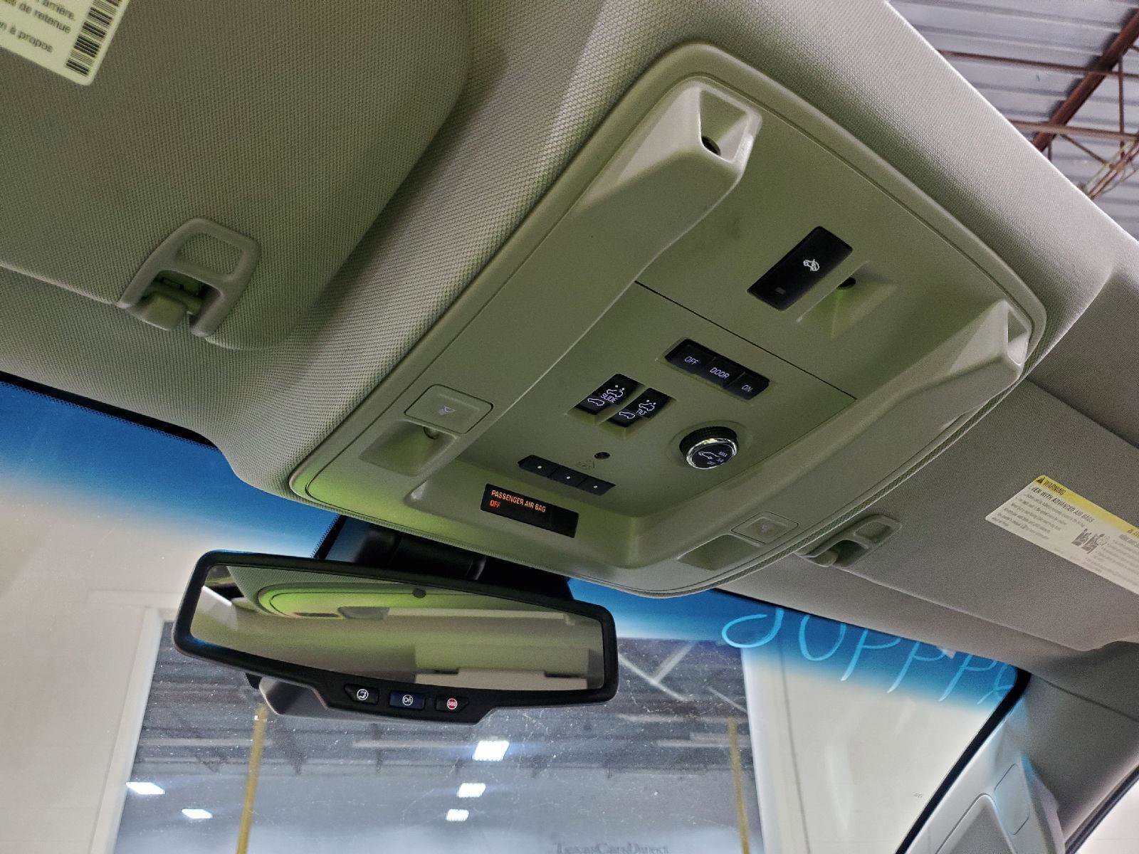 Used 2015 Chevrolet Suburban LTZ image 34